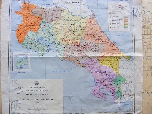 biblioteca 307 copy.jpg